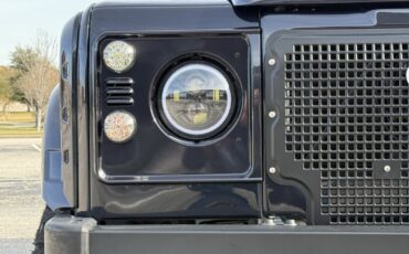 Land-Rover-Defender-1987-SUV-32