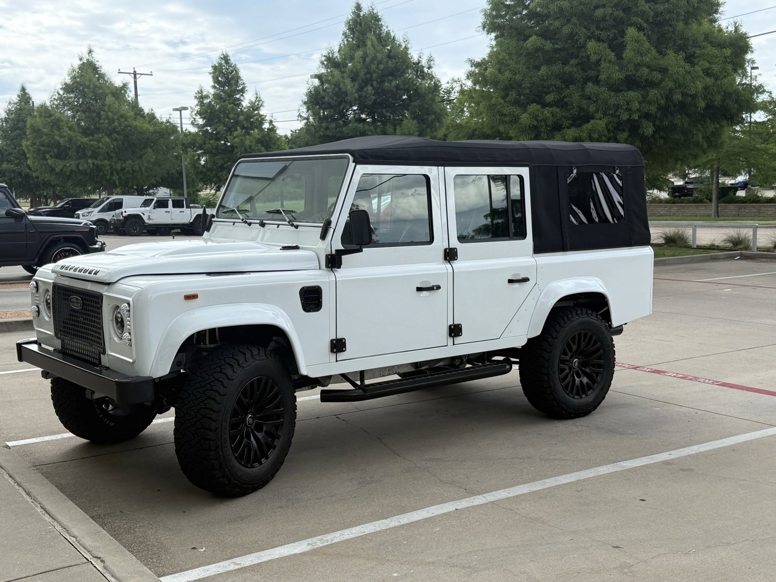 Land-Rover-Defender-1987-SUV-36