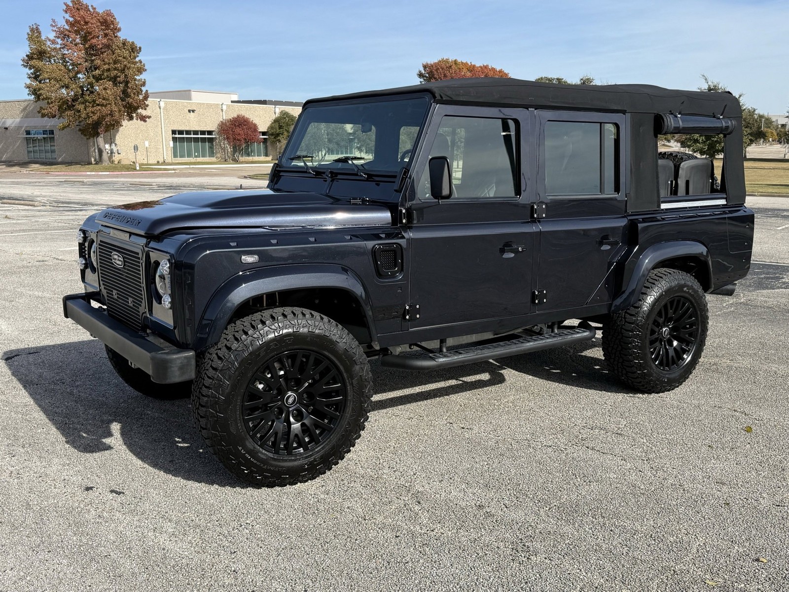 Land Rover Defender 1987 SUV