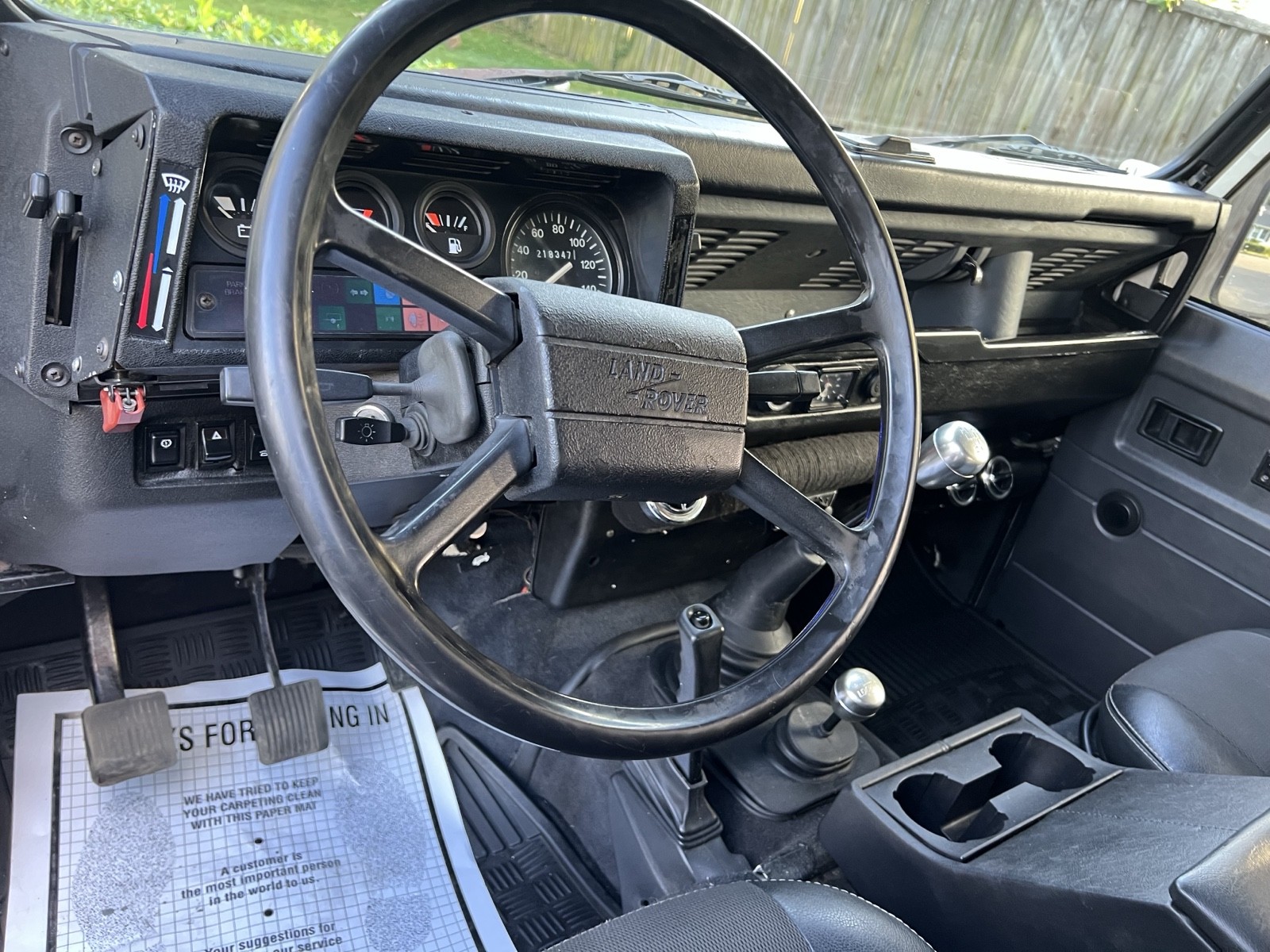 Land-Rover-Defender-1988-12