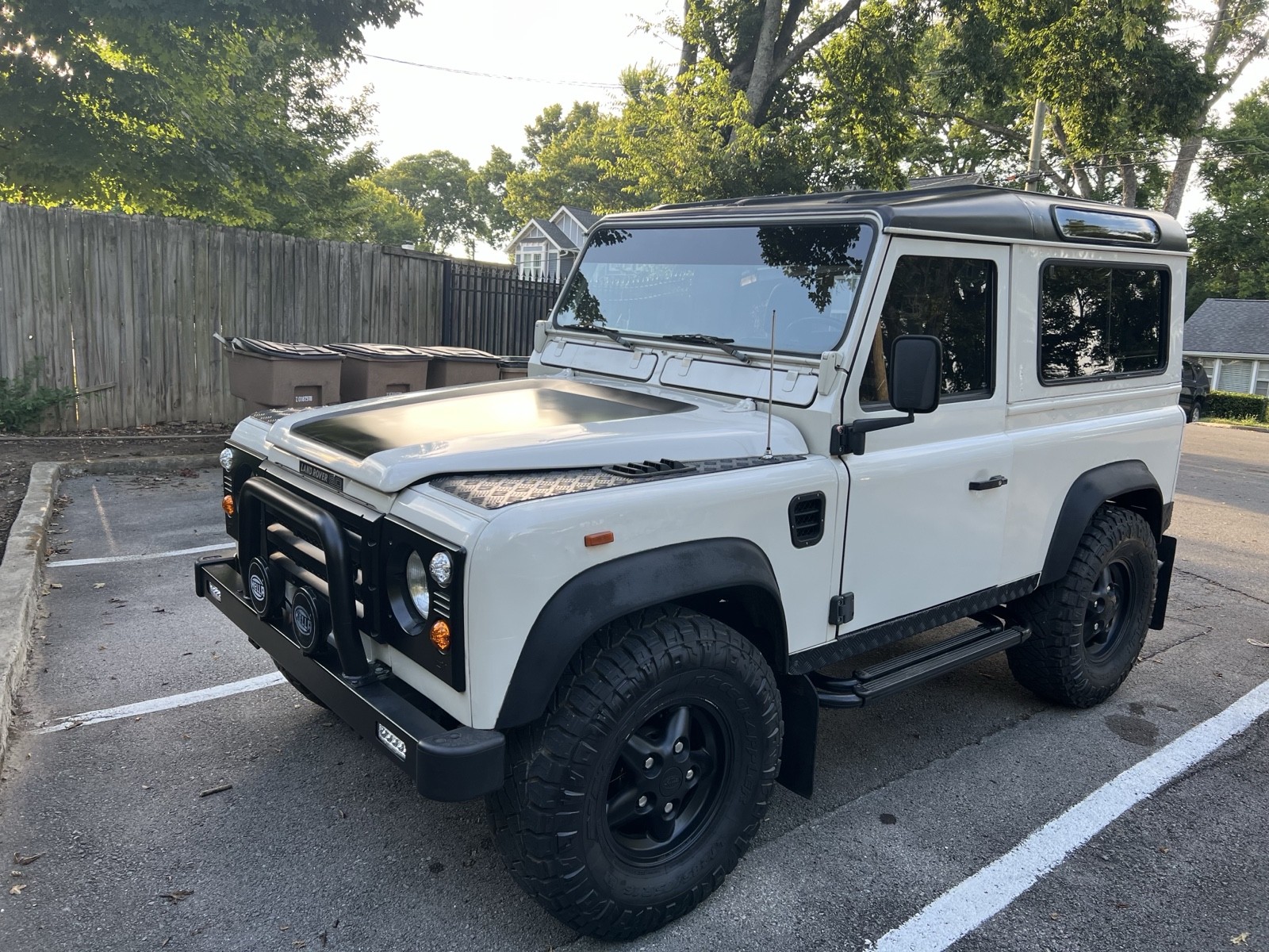 Land-Rover-Defender-1988-4