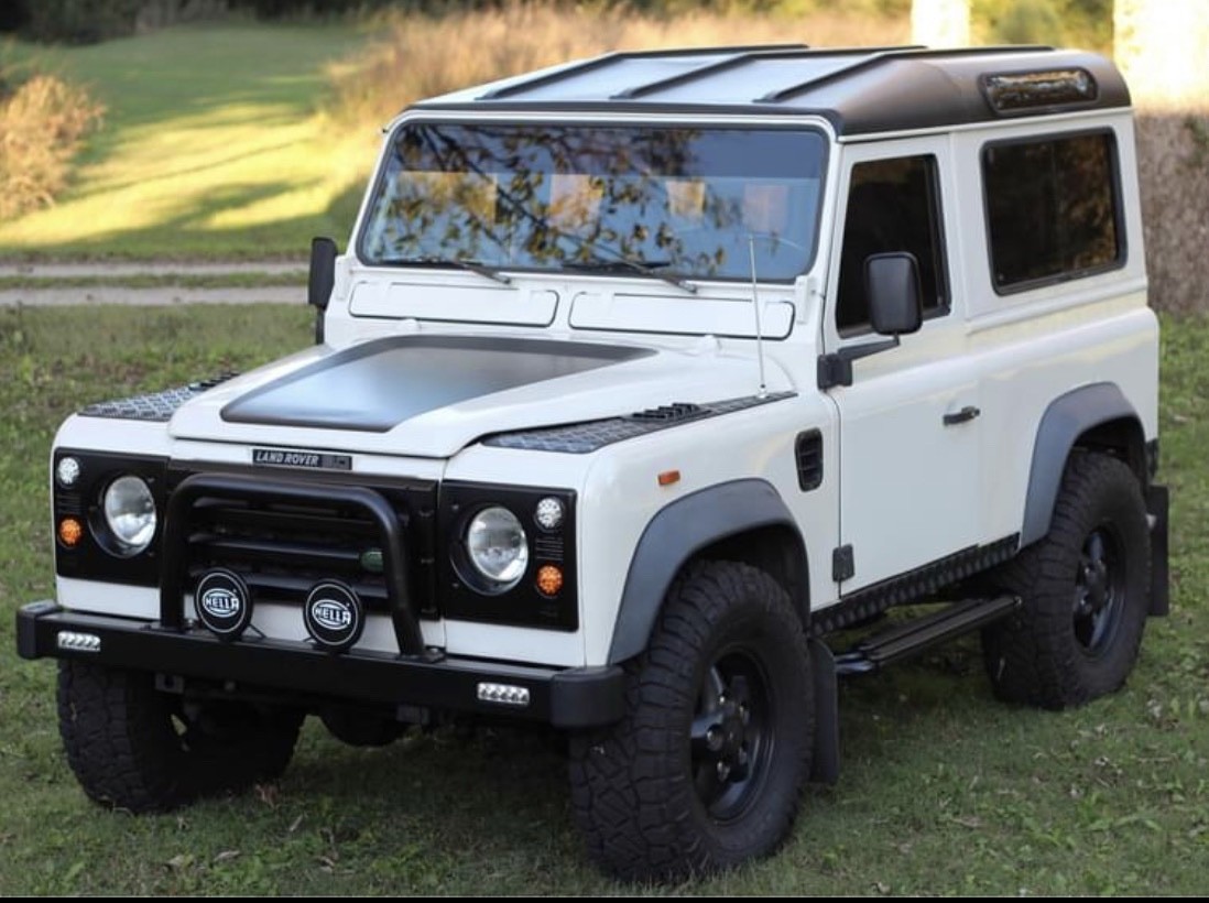 Land Rover Defender 1988