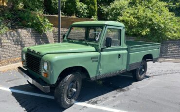 Land-Rover-Defender-1989-Pickup-Truck-1