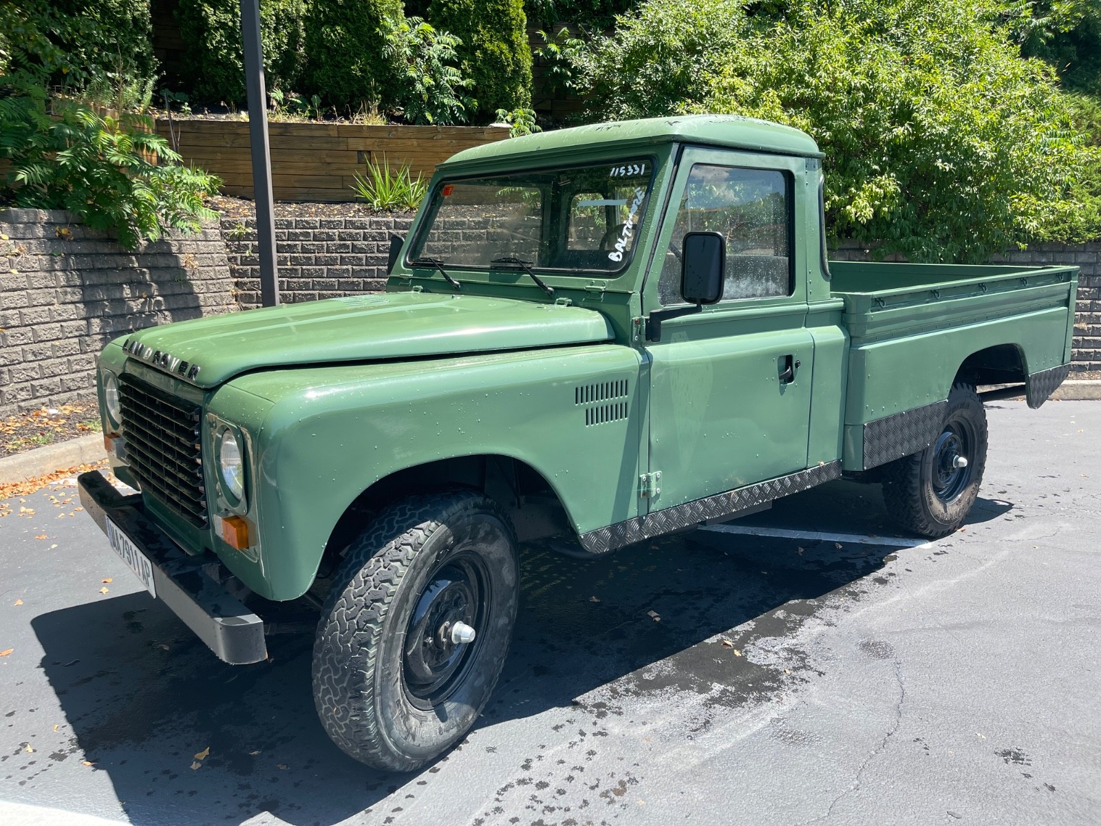 Land-Rover-Defender-1989-Pickup-Truck-16
