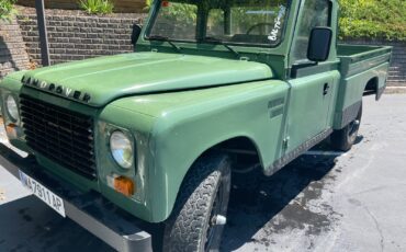 Land-Rover-Defender-1989-Pickup-Truck-17