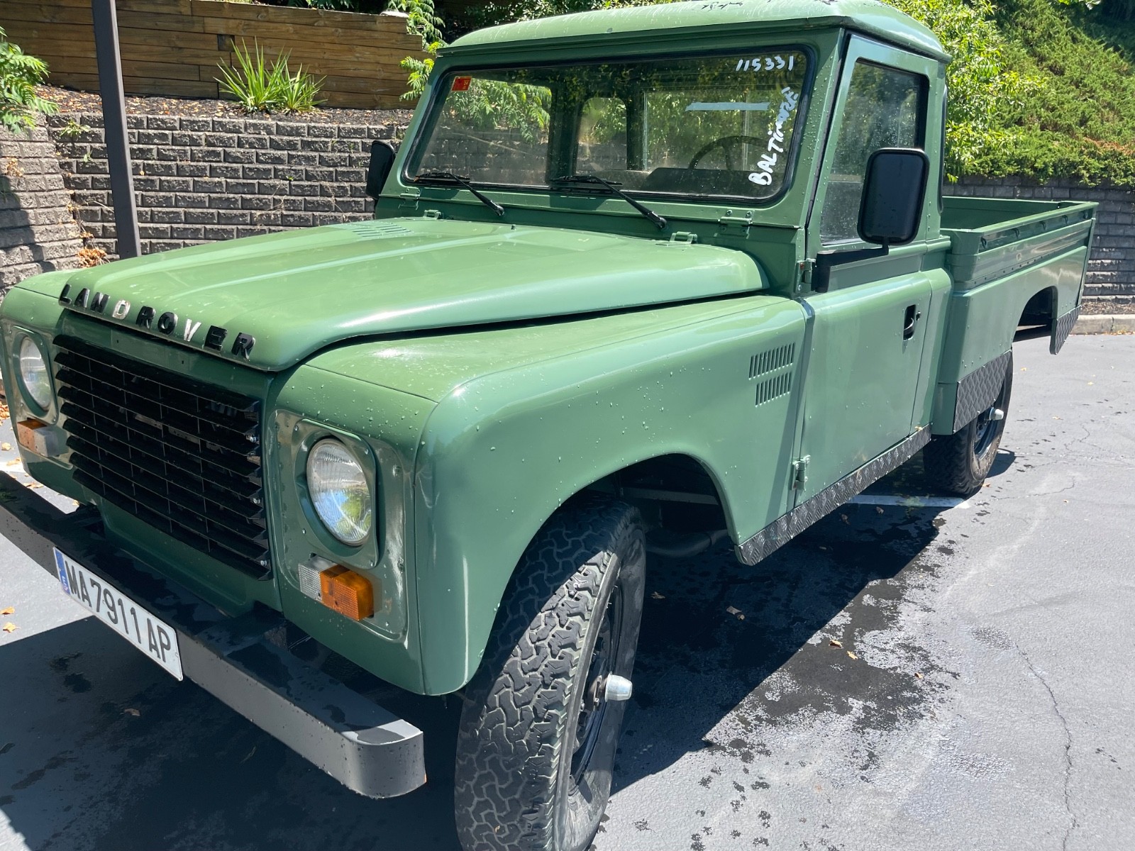 Land-Rover-Defender-1989-Pickup-Truck-17