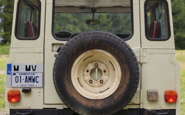 Land-Rover-Defender-1990-SUV-12