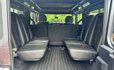 Land-Rover-Defender-1992-SUV-18