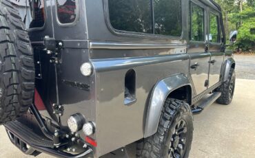 Land-Rover-Defender-1992-SUV-25