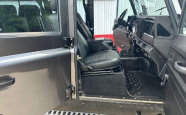 Land-Rover-Defender-1992-SUV-27