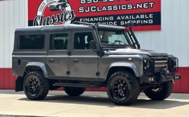 Land-Rover-Defender-1992-SUV