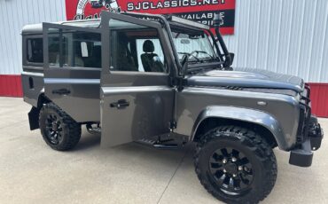Land-Rover-Defender-1992-SUV-39