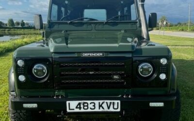 Land Rover Defender 1993 SUV
