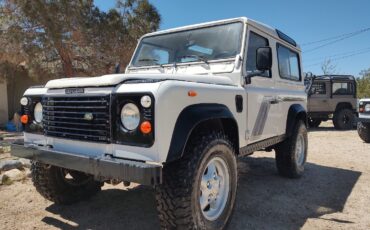 Land-Rover-Defender-1994-SUV-1