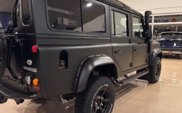 Land-Rover-Defender-1994-SUV-17