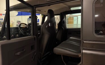 Land-Rover-Defender-1994-SUV-34