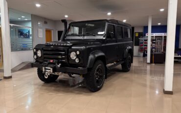 Land-Rover-Defender-1994-SUV-5
