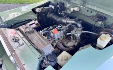 Land-Rover-LR3-1981-SUV-8