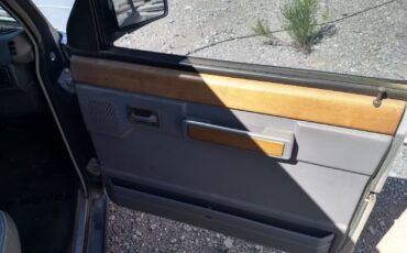 Land-Rover-Range-Rover-1987-14