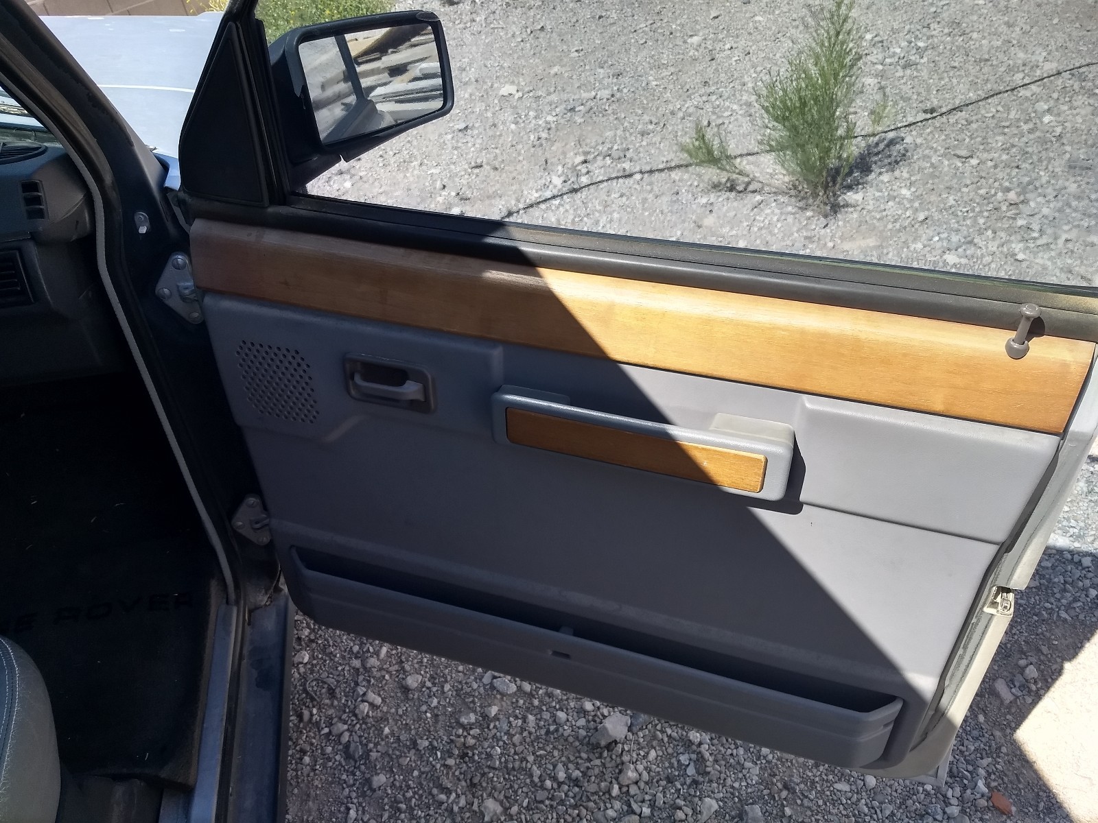 Land-Rover-Range-Rover-1987-14