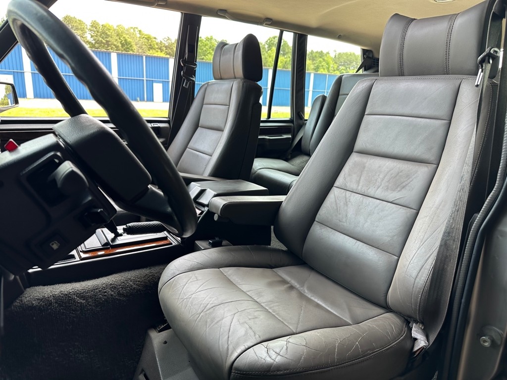 Land-Rover-Range-Rover-1991-SUV-6
