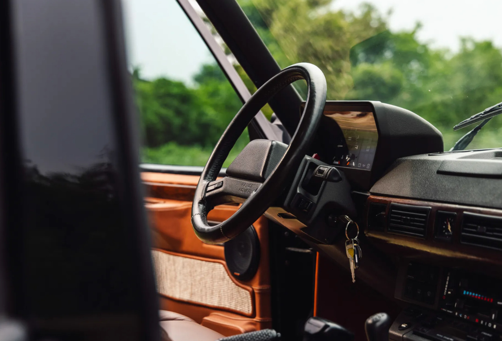 Land-Rover-Range-Rover-1992-SUV-23