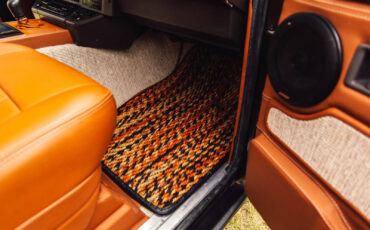 Land-Rover-Range-Rover-1992-SUV-33