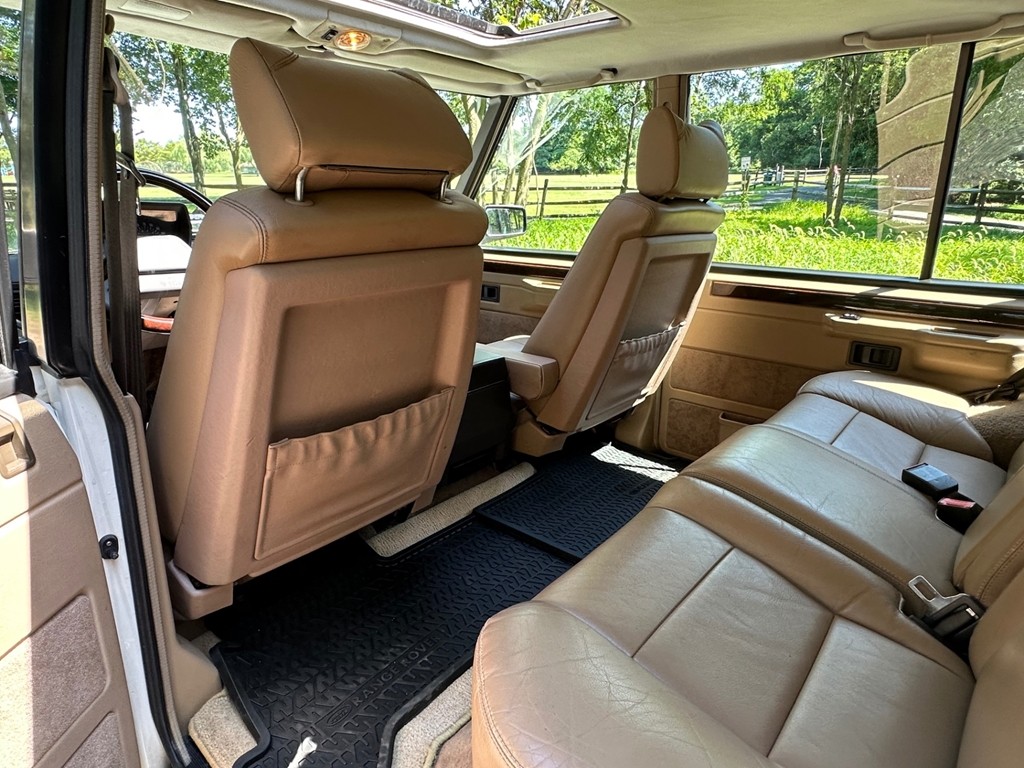 Land-Rover-Range-Rover-1994-SUV-37