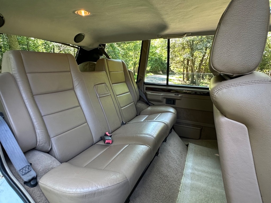 Land-Rover-Range-Rover-1994-SUV-9