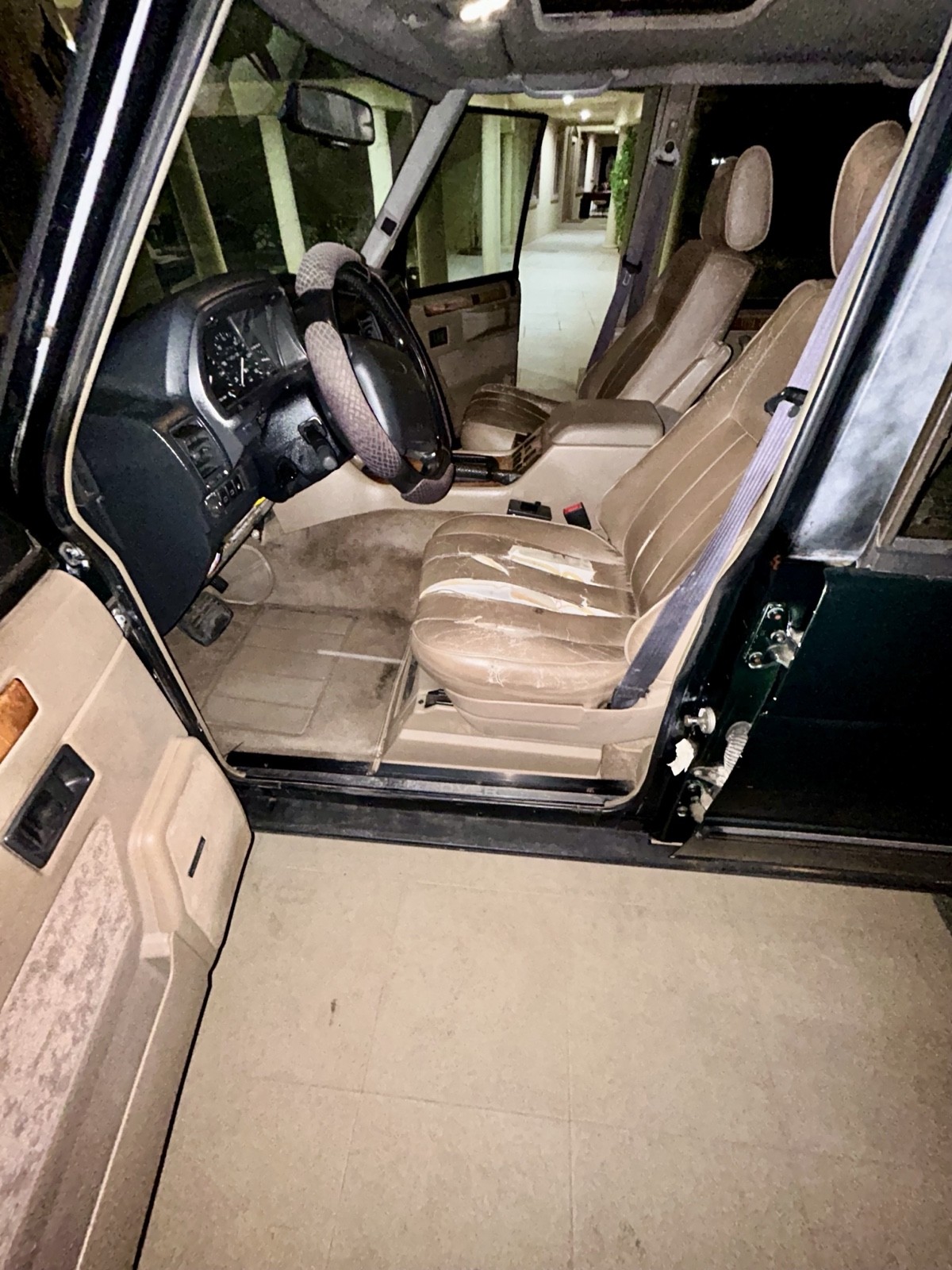 Land-Rover-Range-Rover-1995-10