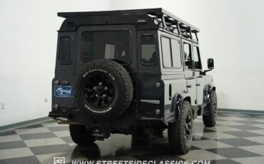 Land-Rover-Santana-1989-SUV-11