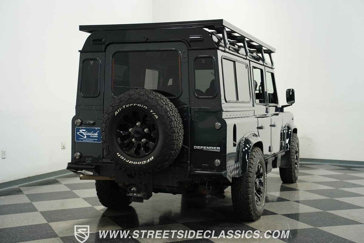 Land-Rover-Santana-1989-SUV-11
