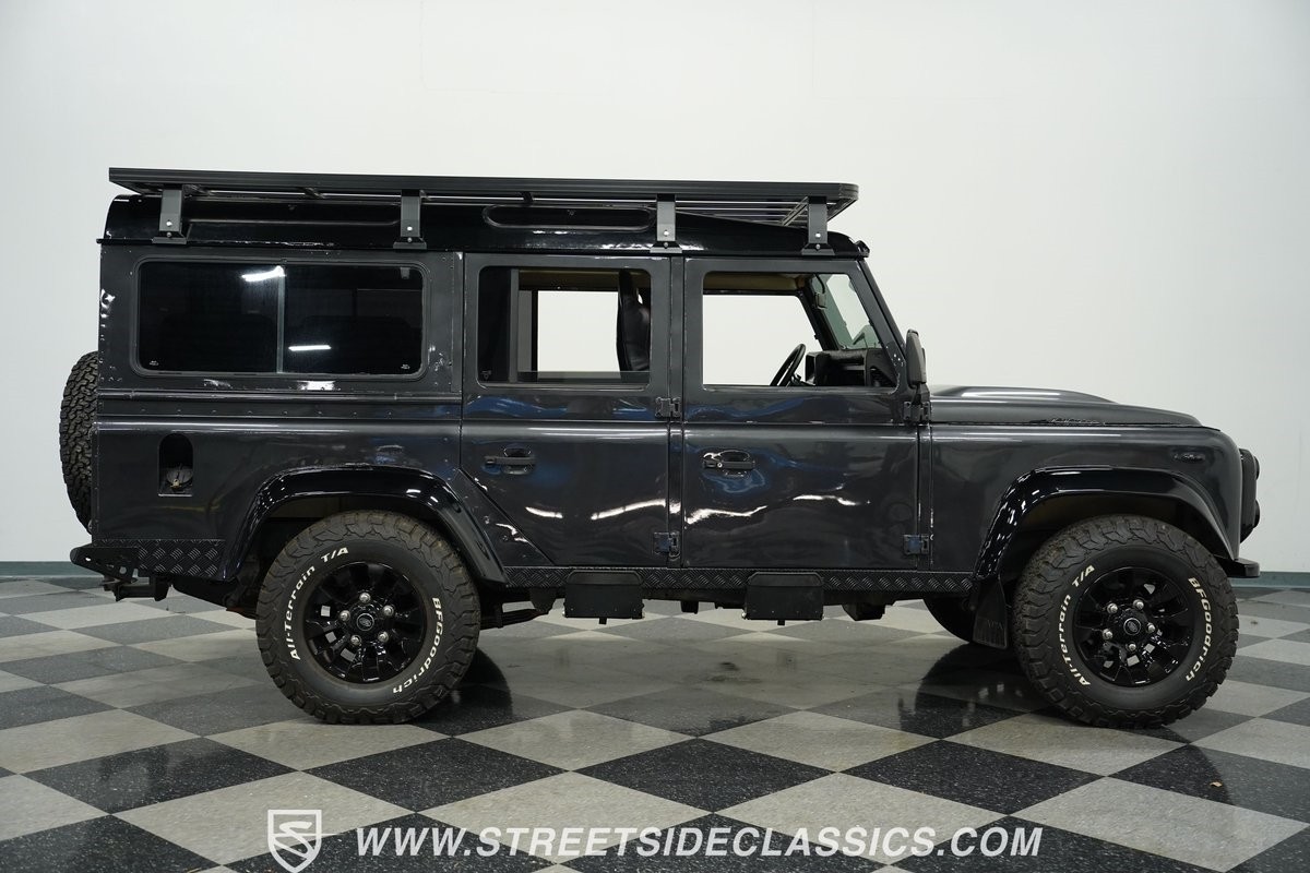 Land-Rover-Santana-1989-SUV-14