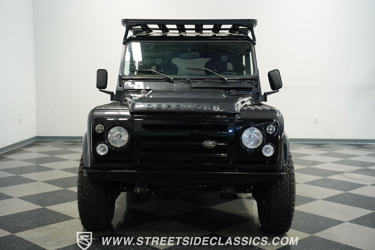 Land-Rover-Santana-1989-SUV-17