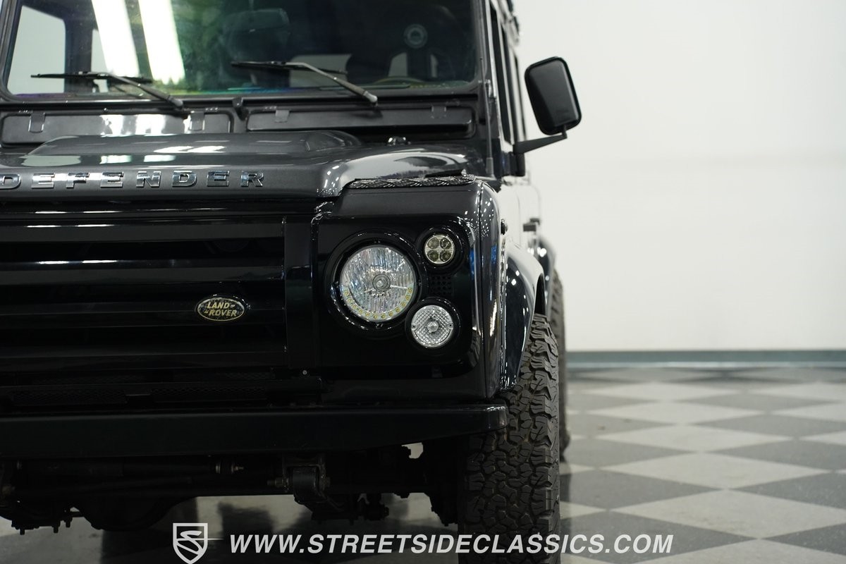 Land-Rover-Santana-1989-SUV-19