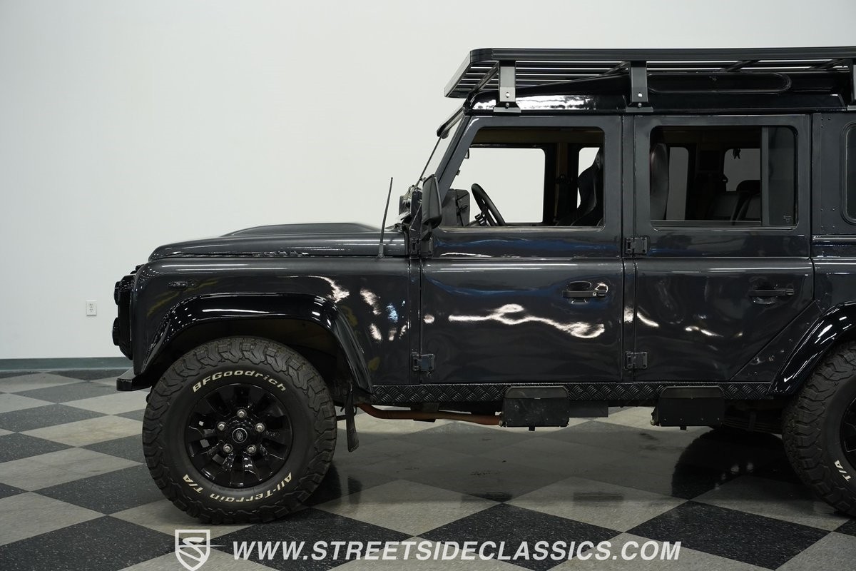 Land-Rover-Santana-1989-SUV-22