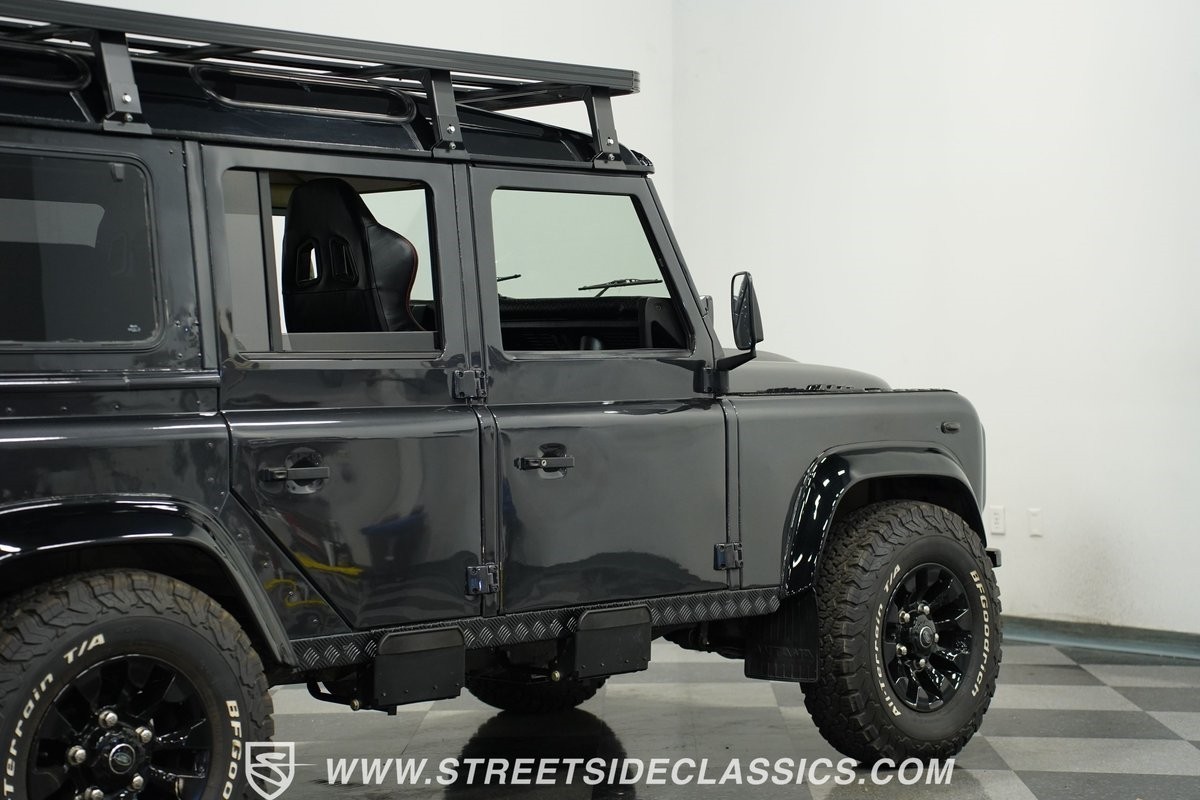 Land-Rover-Santana-1989-SUV-27