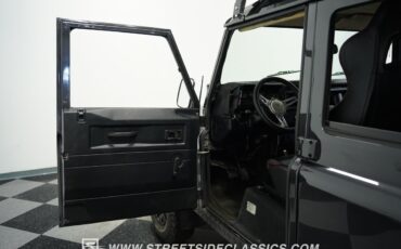 Land-Rover-Santana-1989-SUV-35