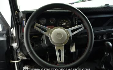 Land-Rover-Santana-1989-SUV-38