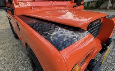 Land-Rover-Serie-III-1982-SUV-14