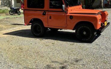 Land-Rover-Serie-III-1982-SUV-25