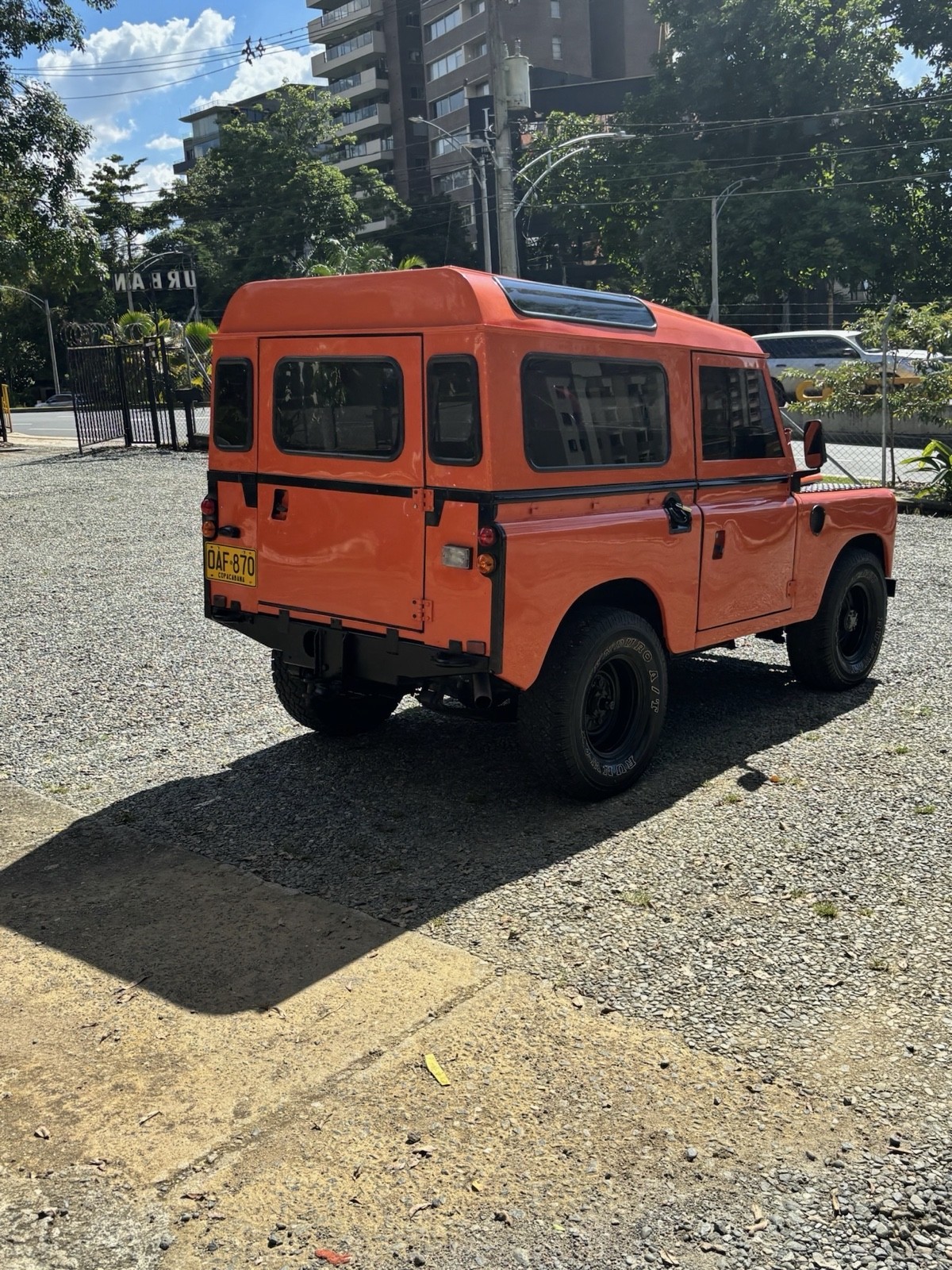 Land-Rover-Serie-III-1982-SUV-27