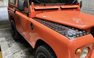 Land-Rover-Serie-III-1982-SUV-3