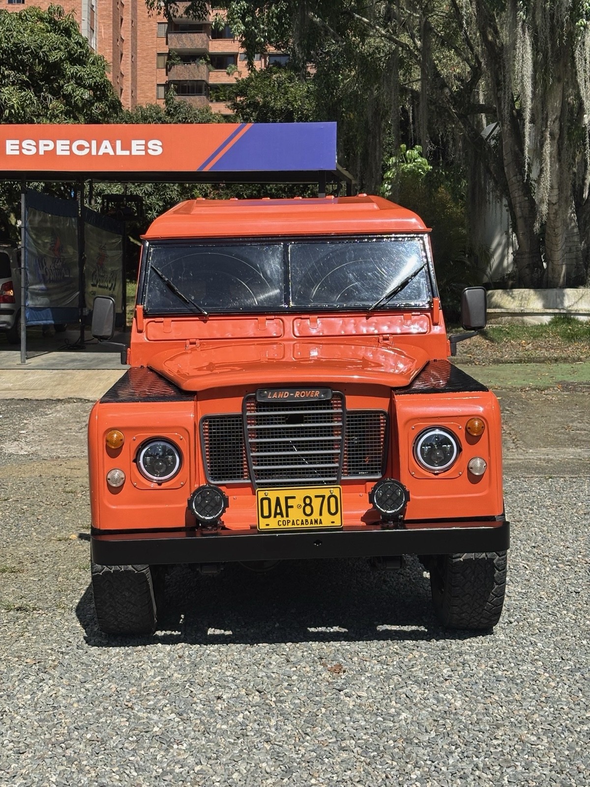 Land-Rover-Serie-III-1982-SUV-33