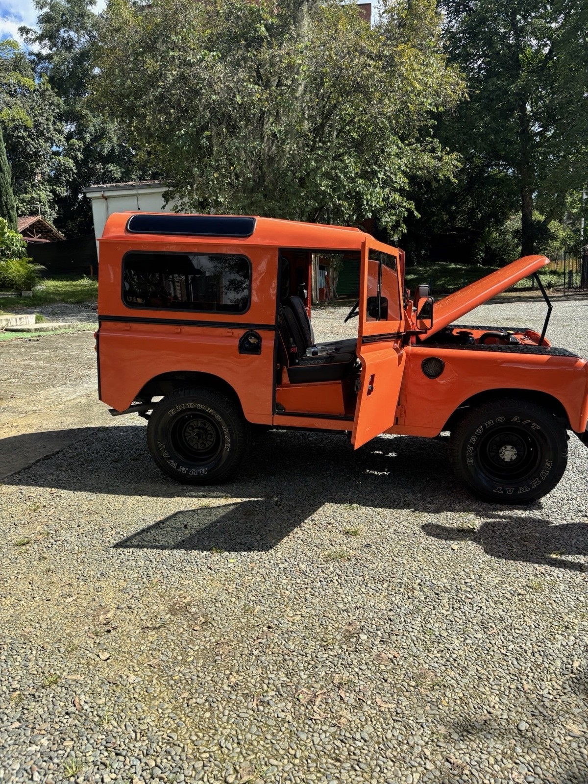 Land-Rover-Serie-III-1982-SUV-8