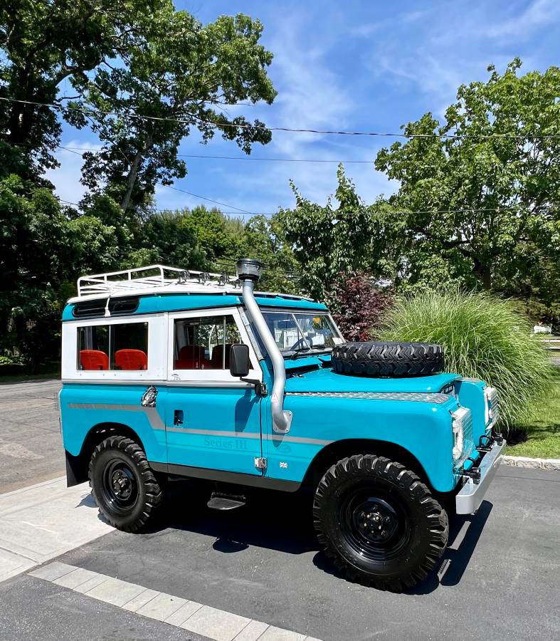 Land-rober-iii-series-diesel-1978-blue-3