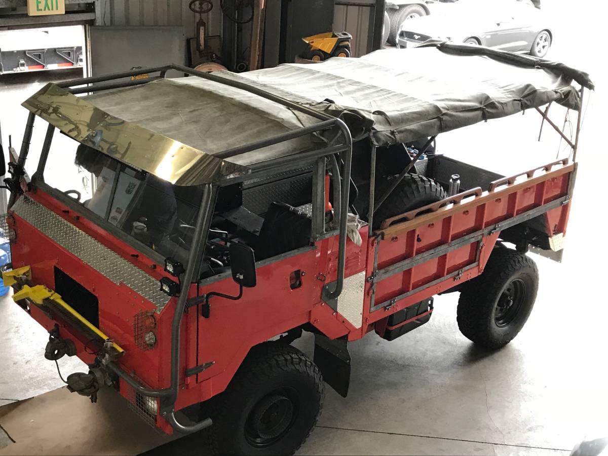Land-rover-101-diesel-1976-orange-4