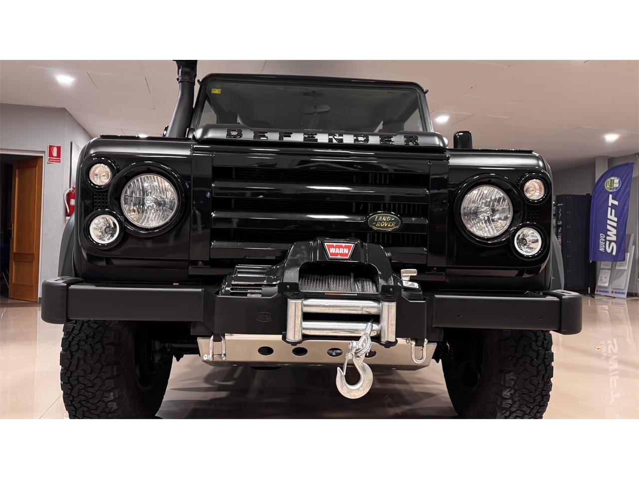 Land-rover-Defender-110-1994-BLACK-BLACK-13