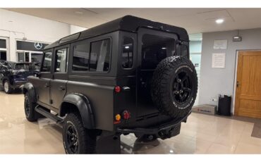 Land-rover-Defender-110-1994-BLACK-BLACK-23