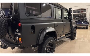Land-rover-Defender-110-1994-BLACK-BLACK-28